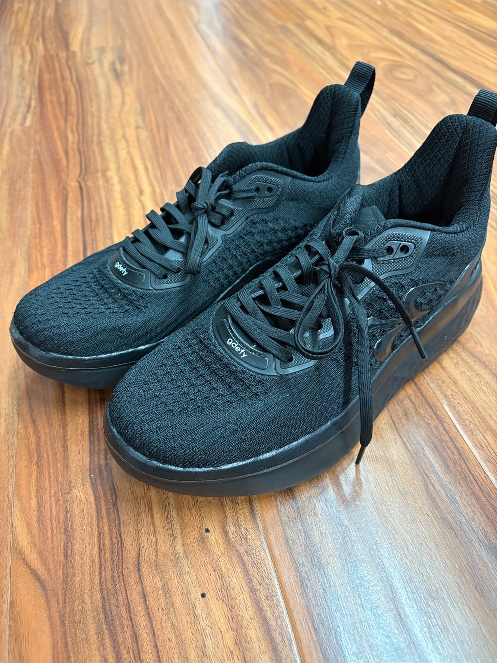Gdefy Womens 9.5‎ Walking Shoes